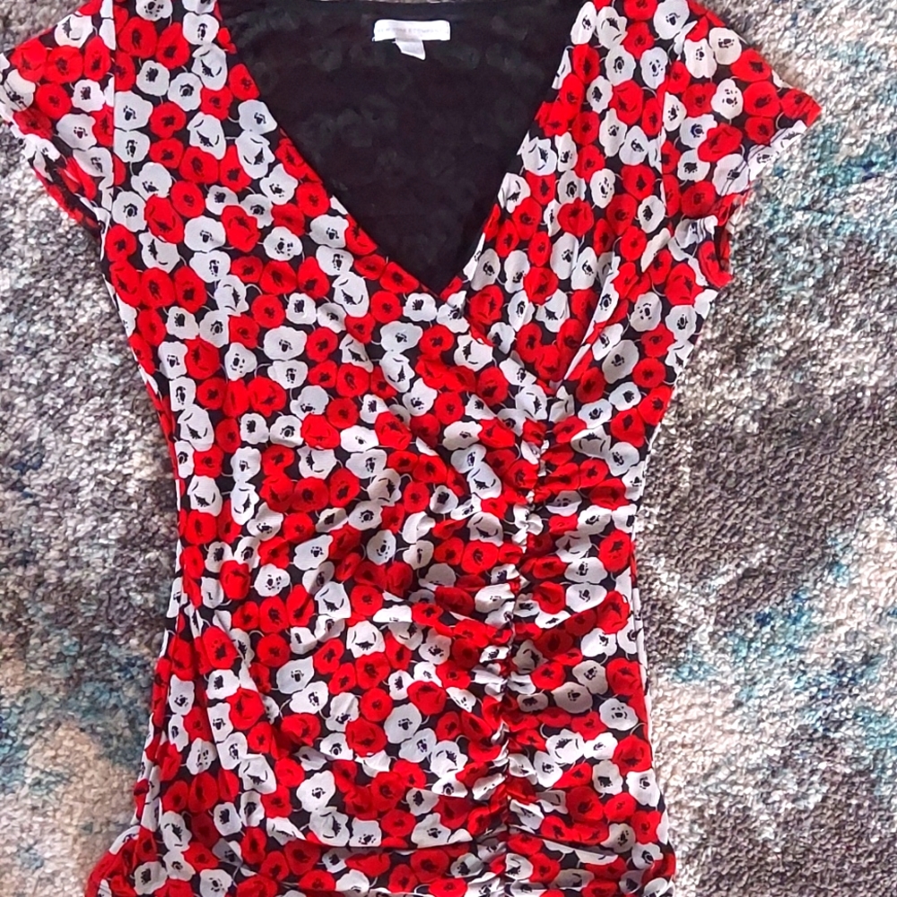 Beautiful  red,black and white soft stretchy shirt